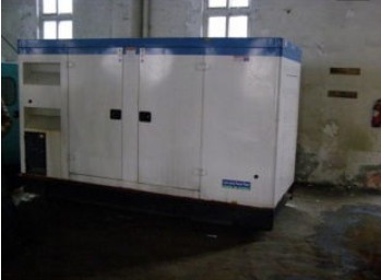 盐边康明斯150kw大型柴油二手发电机组 盐边康明斯150kw大型柴油二手发电机组